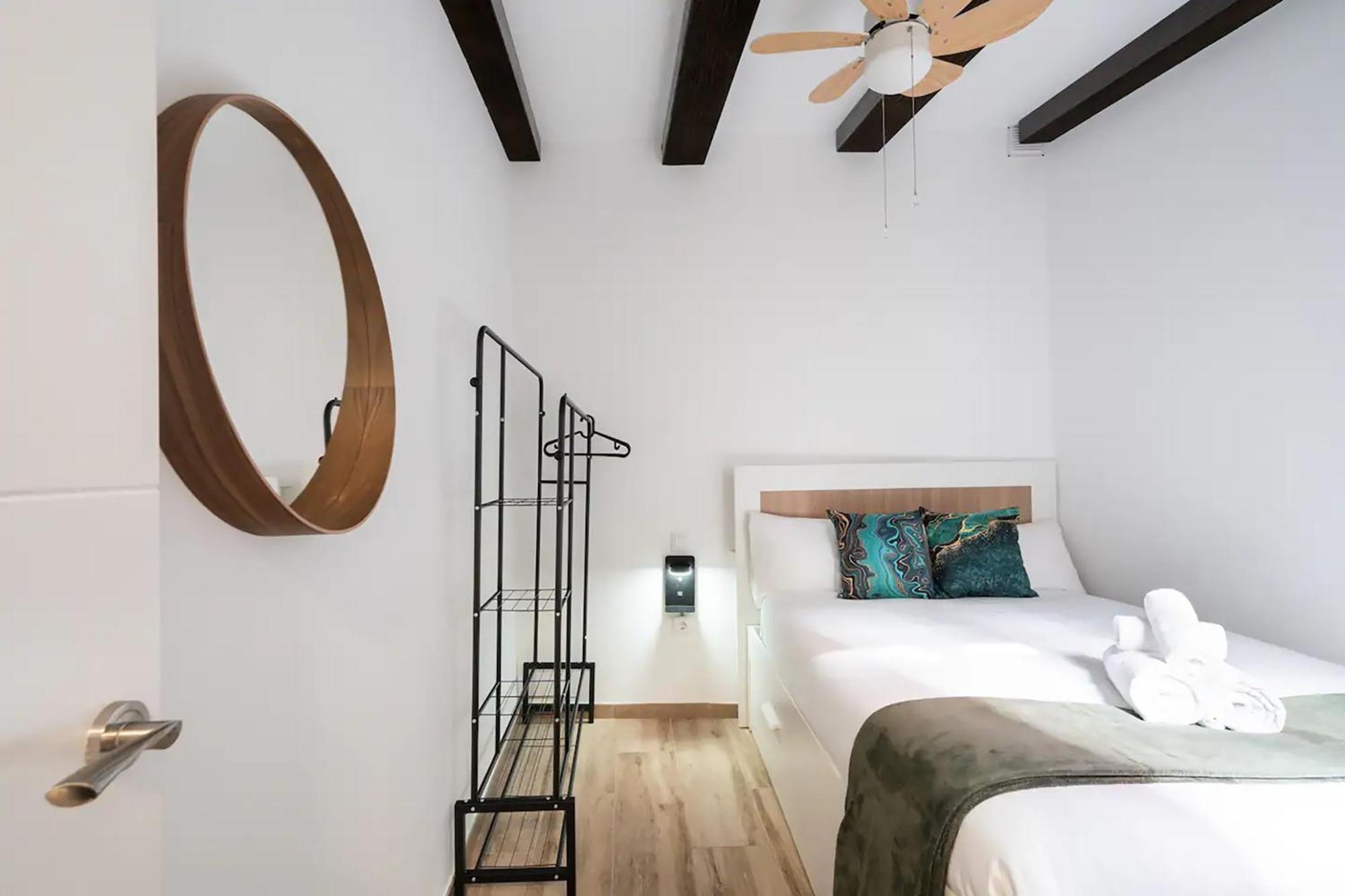 Charming San Isidro Apartment Мадрид Екстериор снимка