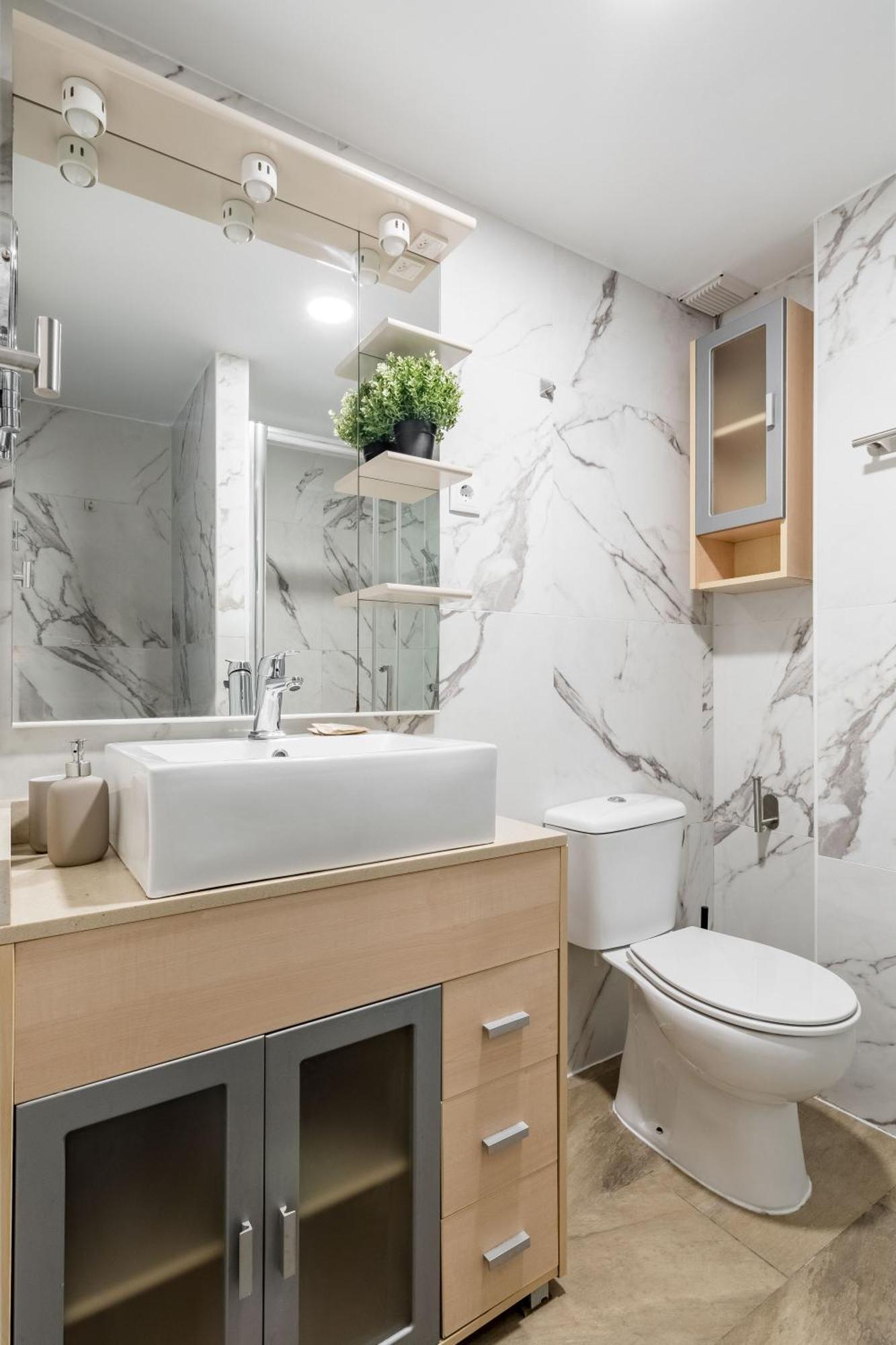 Charming San Isidro Apartment Мадрид Екстериор снимка